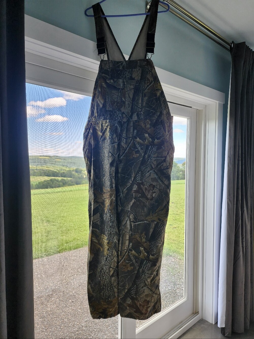 Outfitters Ridge Realtree Hardwoods Mens Overalls Size XL - NEW W/O tags